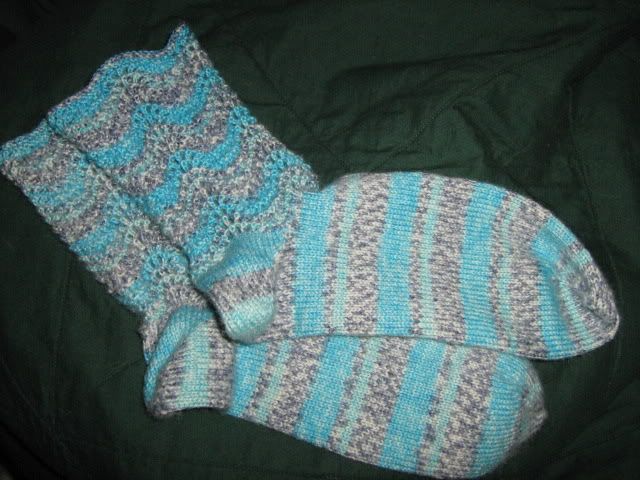 feather and fan socks