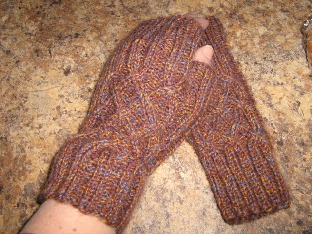 cabled mitts