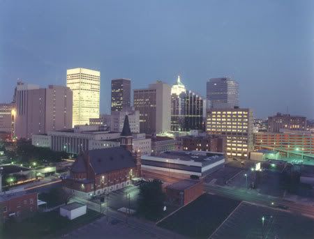 Oklahoma-City-downtown-night-time-s.jpg
