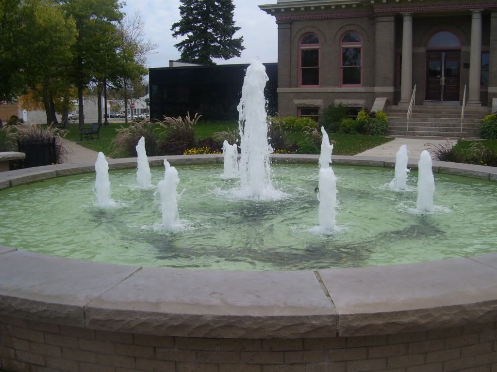 Fountain in Hutchinson
