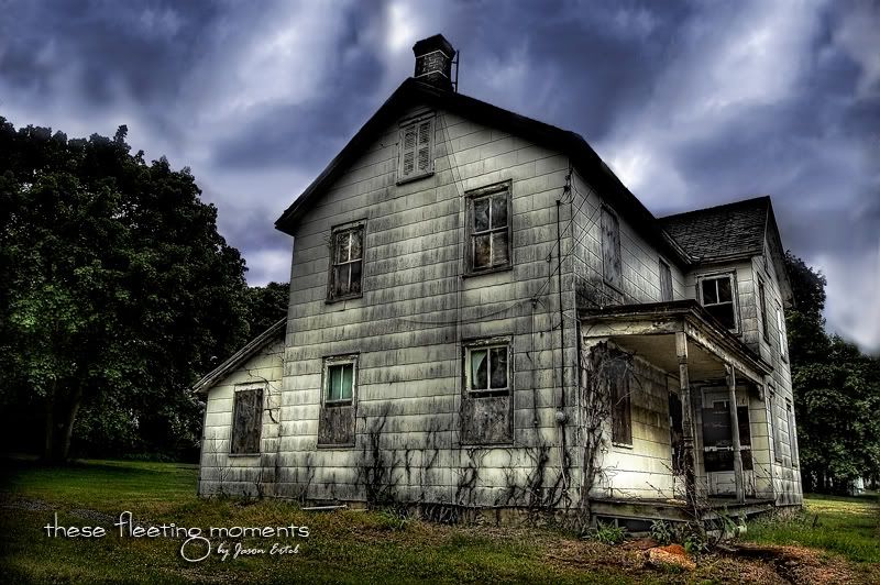 20060626163800_haunted-house.jpg