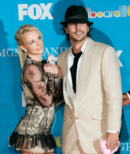 Ten Celebrity Couples Who Got Matching Tattoos … And Then Broke Up
