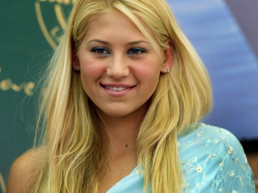 anna501280x960.jpg