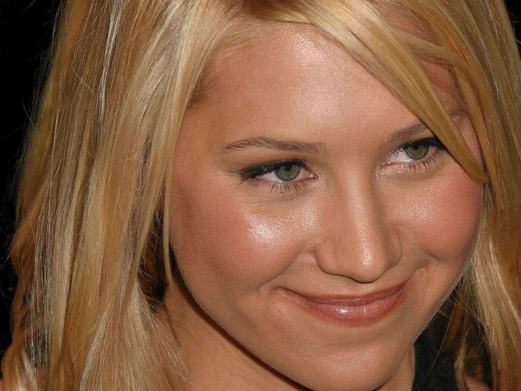 anna541600x1200.jpg