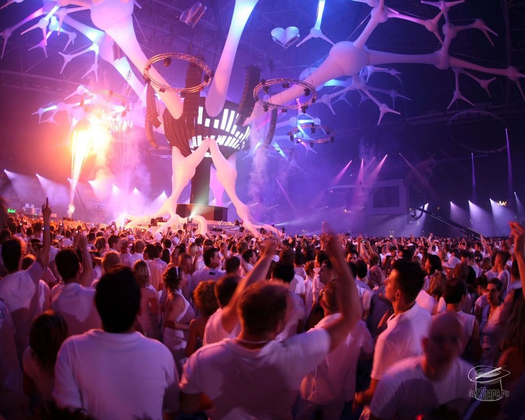 club_wallpapers03_artshareru.jpg