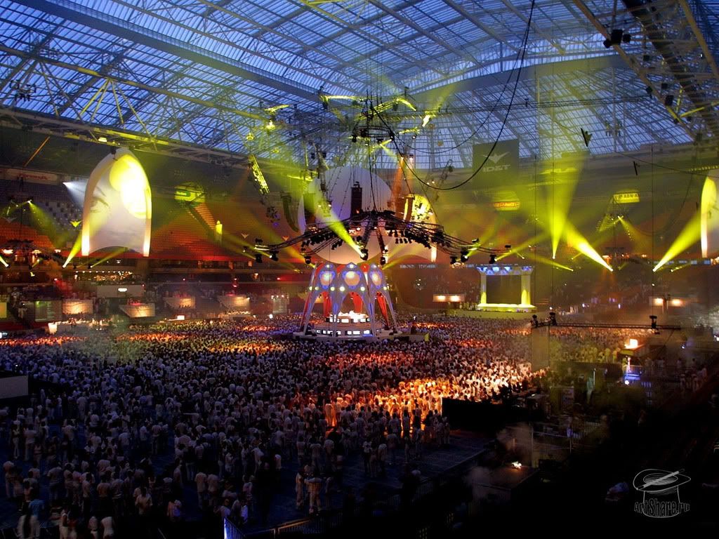 club_wallpapers09_artshareru.jpg