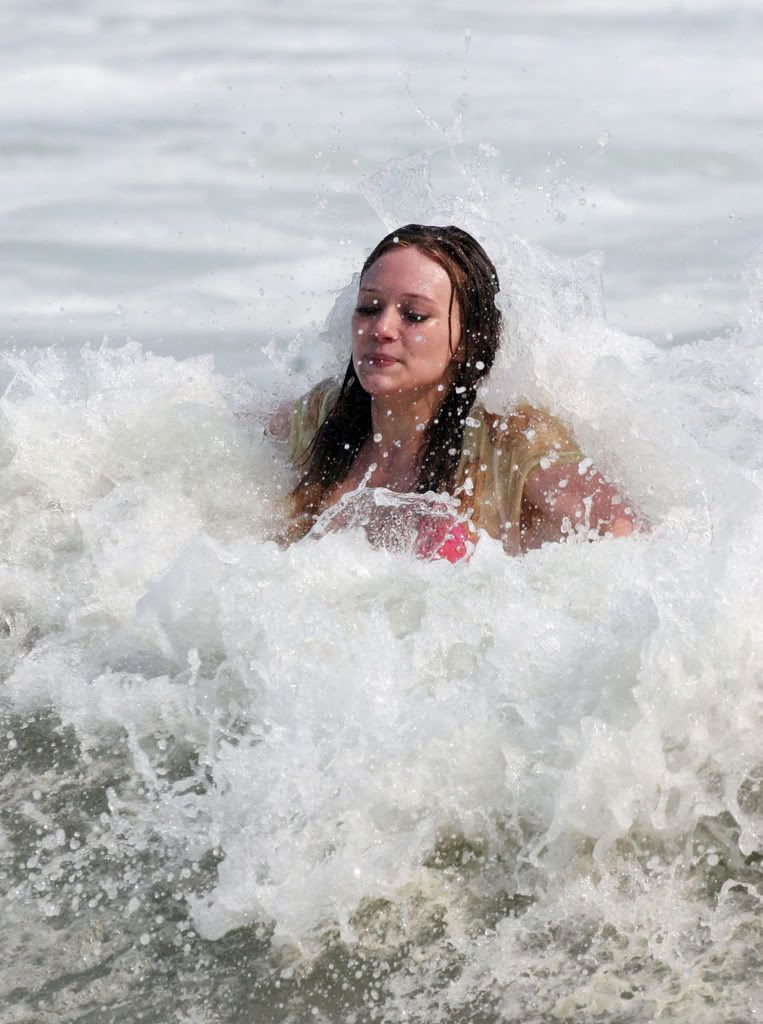 15359hduffwet021122229lgs8.jpg