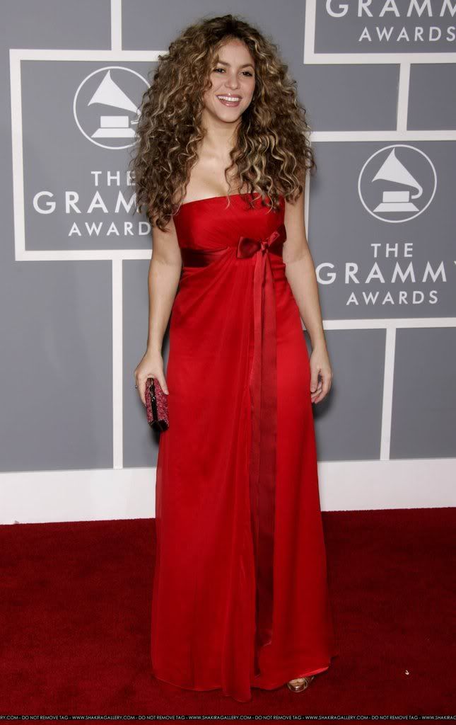 ShakiraGrammyAwards3.jpg