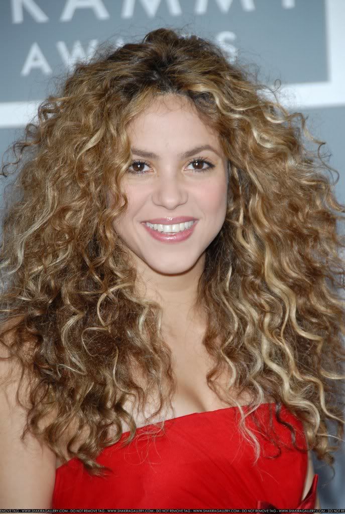 ShakiraGrammyAwards6.jpg