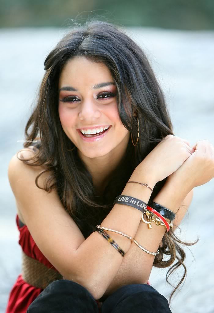 Vanessa Hudgens [HQ] 100 BEST OF THE BEST NEW SEXY PIX preview 1