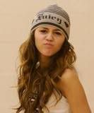 Miley Cyrus Pictures, Images and Photos