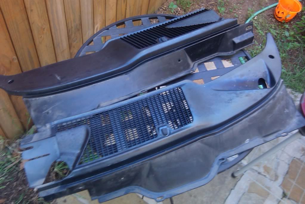 Dodge Ram Wiper Cowl