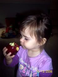 Summer eating an apple
