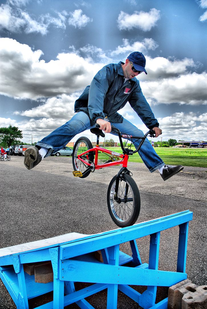 http://i269.photobucket.com/albums/jj79/bmx_brigade_86/MFS_02-1.jpg