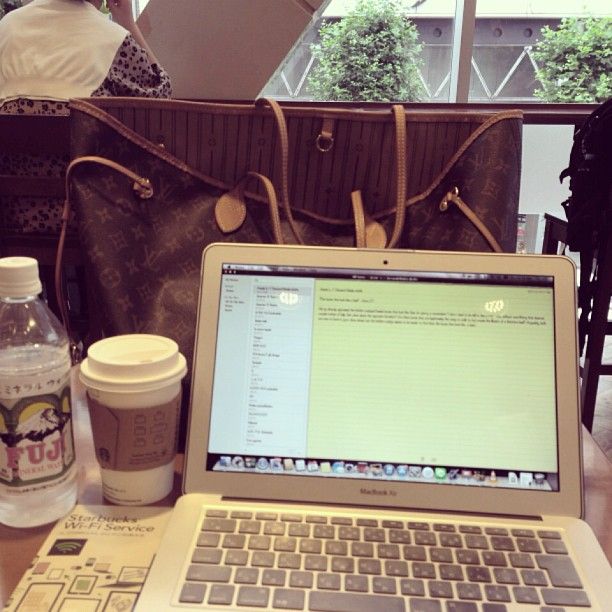 photo shibuya-starbucks_zpseccc90c6.jpg