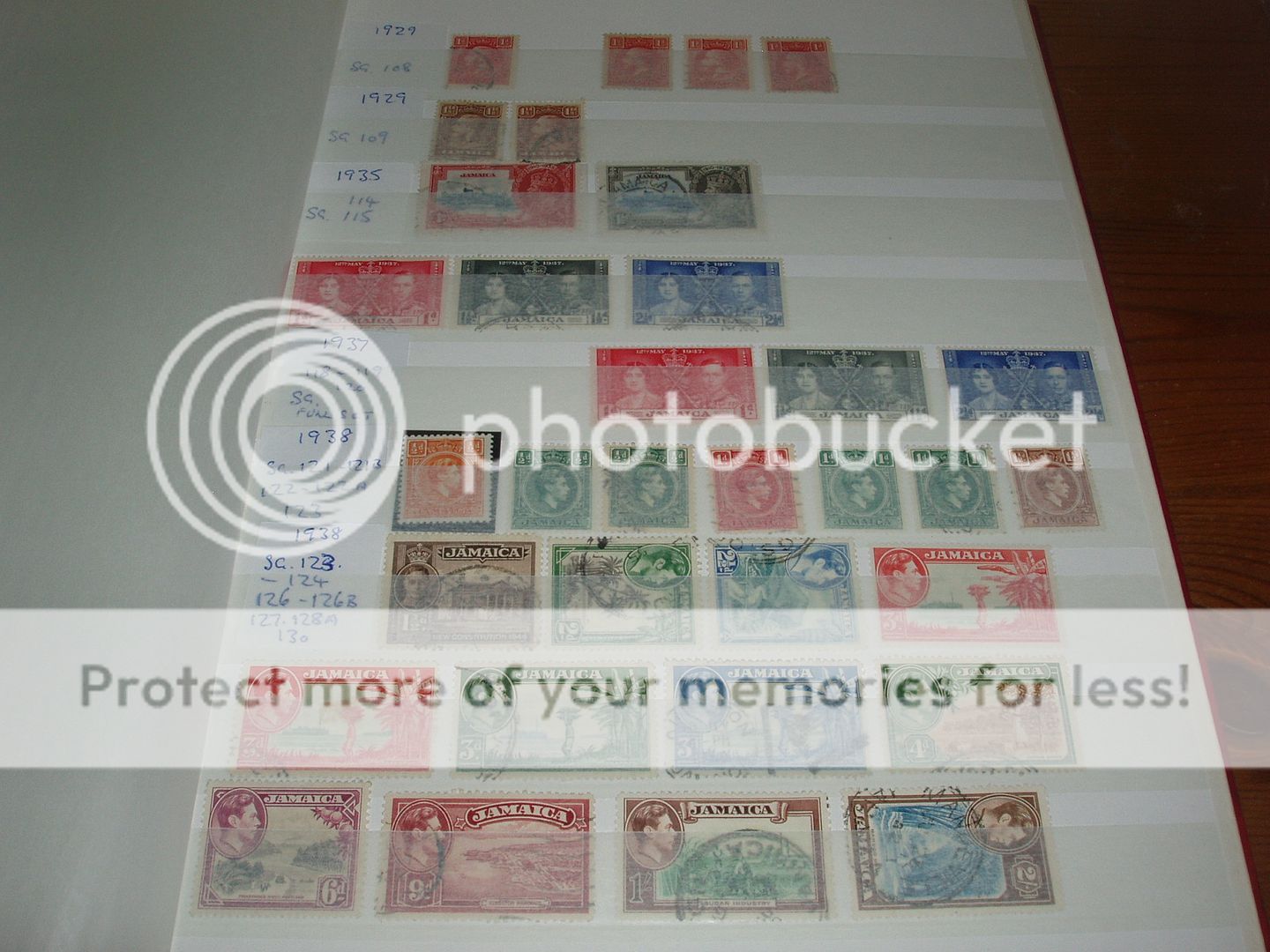 COMMONWEALTH COLLECTION IN LIGHTHOUSE STOCKBOOK NYASALAND, MAURITIUS 