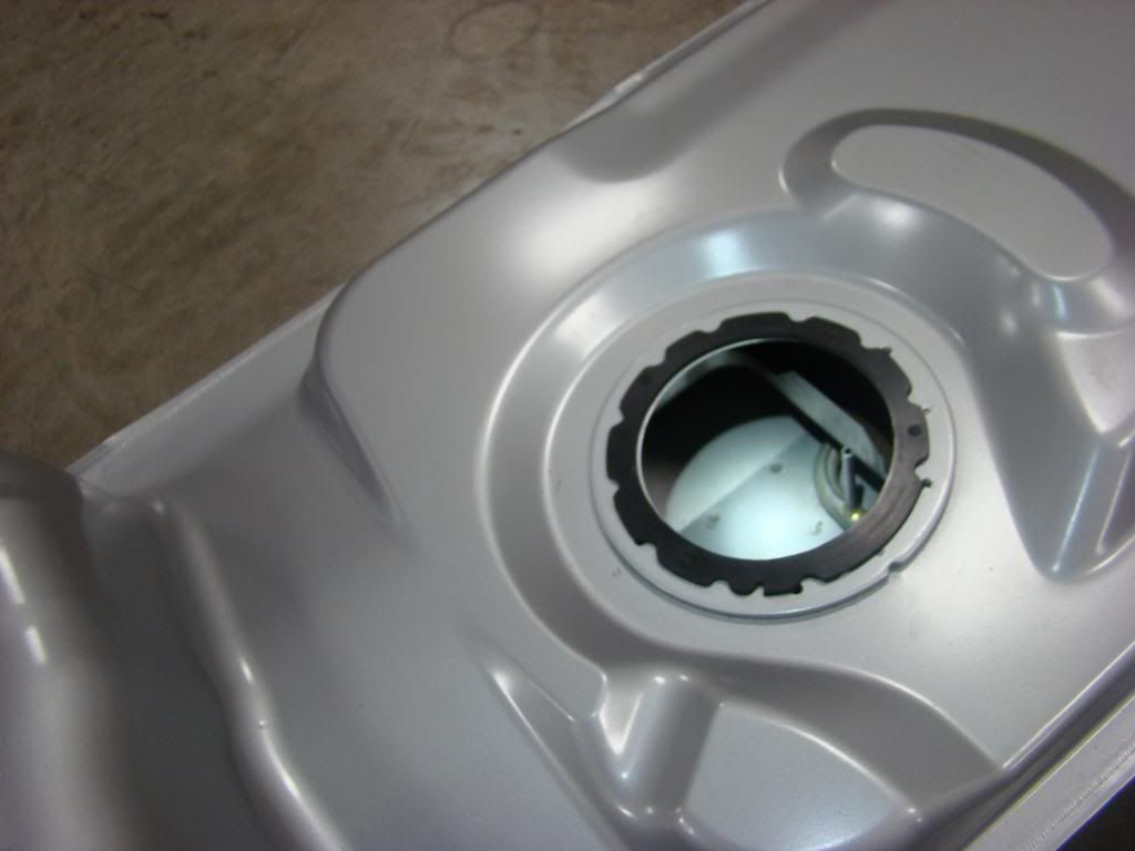 For Sale On 3 Performance 03 / 04 Style Baffled Gas Tanks and Fuel ...